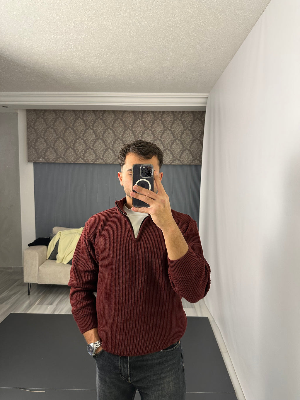 Zipper pullover sweatshirt